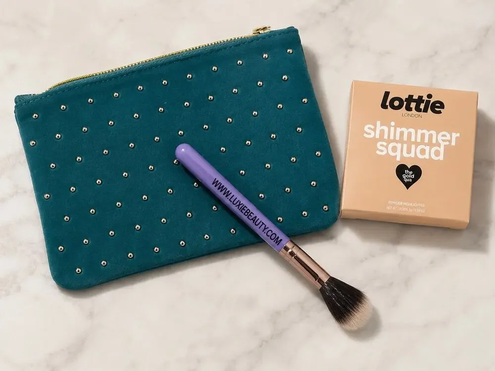 Lottie London Shimmer Squad Highlighter Luxie Tapered Face Brush Studded Makeup